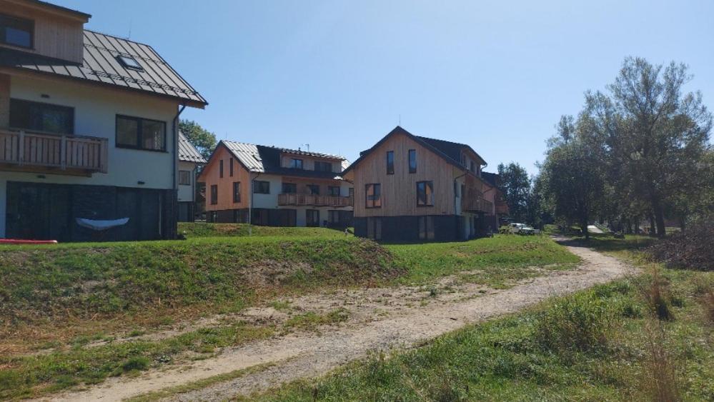 Lipno Apartments Bergmax, Ski Areal Lipno 16Min Dojezd - Resort Male Lipno S Terasou A Zahradkou, Parking Free Černá v Pošumaví Eksteriør billede