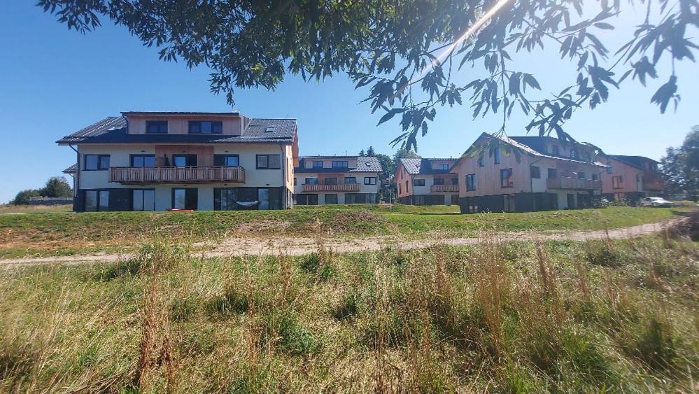 Lipno Apartments Bergmax, Ski Areal Lipno 16Min Dojezd - Resort Male Lipno S Terasou A Zahradkou, Parking Free Černá v Pošumaví Eksteriør billede